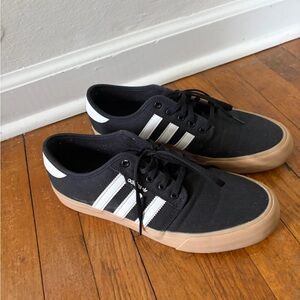 Adidas Seeley Black Canvas Low-Top Sneakers with Gum Sole